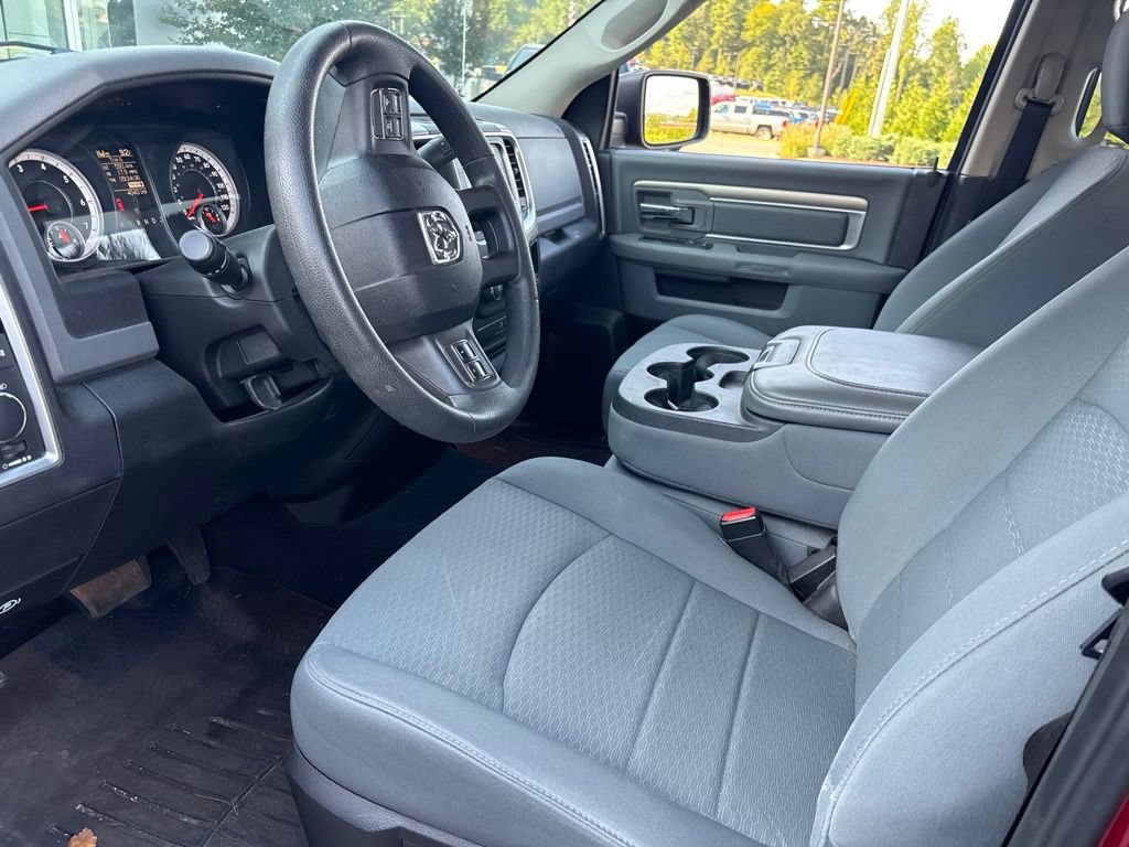 Used 2013 RAM 1500 Classic SLT AWD/4WD image 3