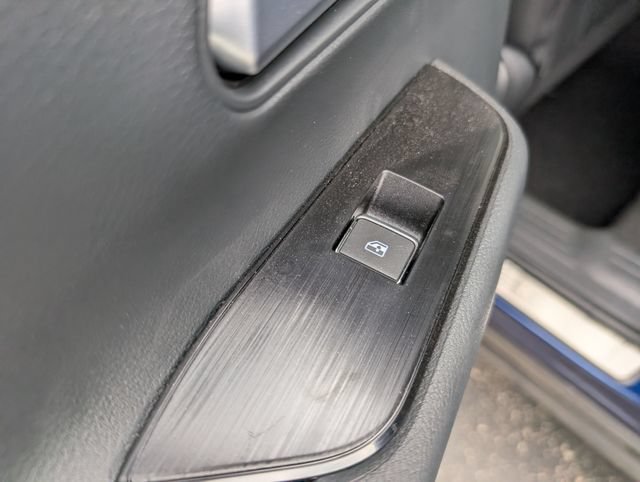 New 2026 Nissan Kicks SR w/ SR Premium Package AWD/4WD image 12