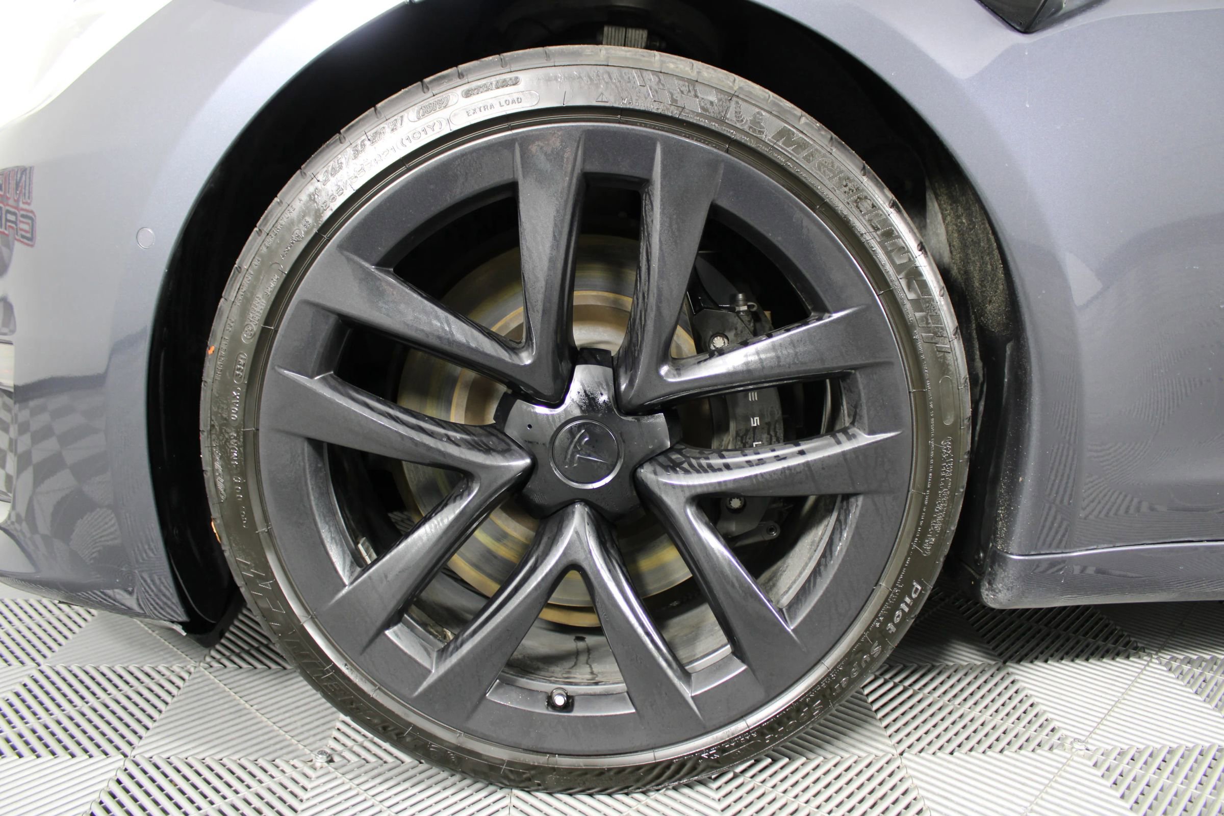 Used 2021 Tesla Model S Plaid image 45