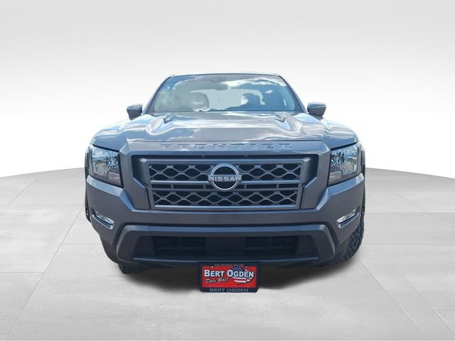 Certified 2023 Nissan Frontier SV w/ Tow Package RWD image 2