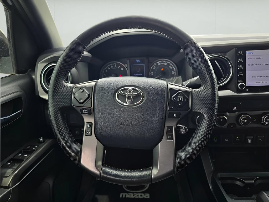 Used 2020 Toyota Tacoma TRD Sport w/ Technology Package AWD/4WD image 12