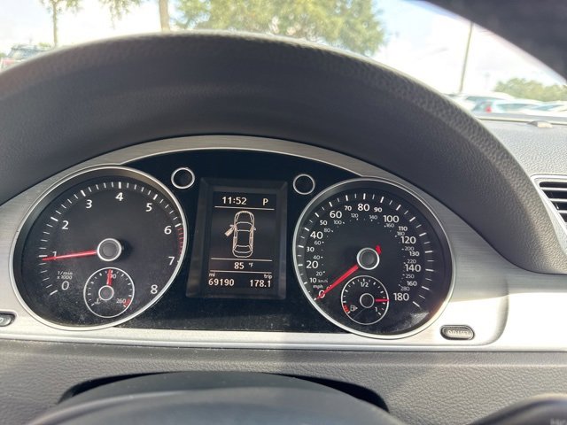 Used 2015 Volkswagen CC Sport image 30