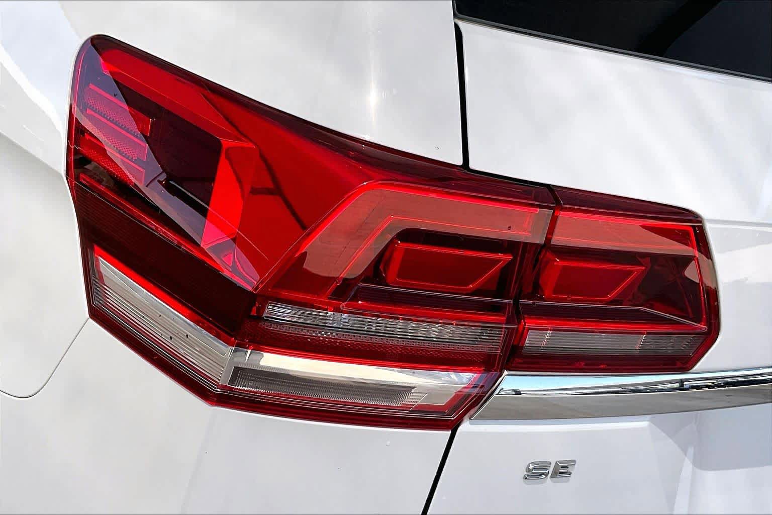 Used 2020 Volkswagen Atlas SE AWD/4WD image 29