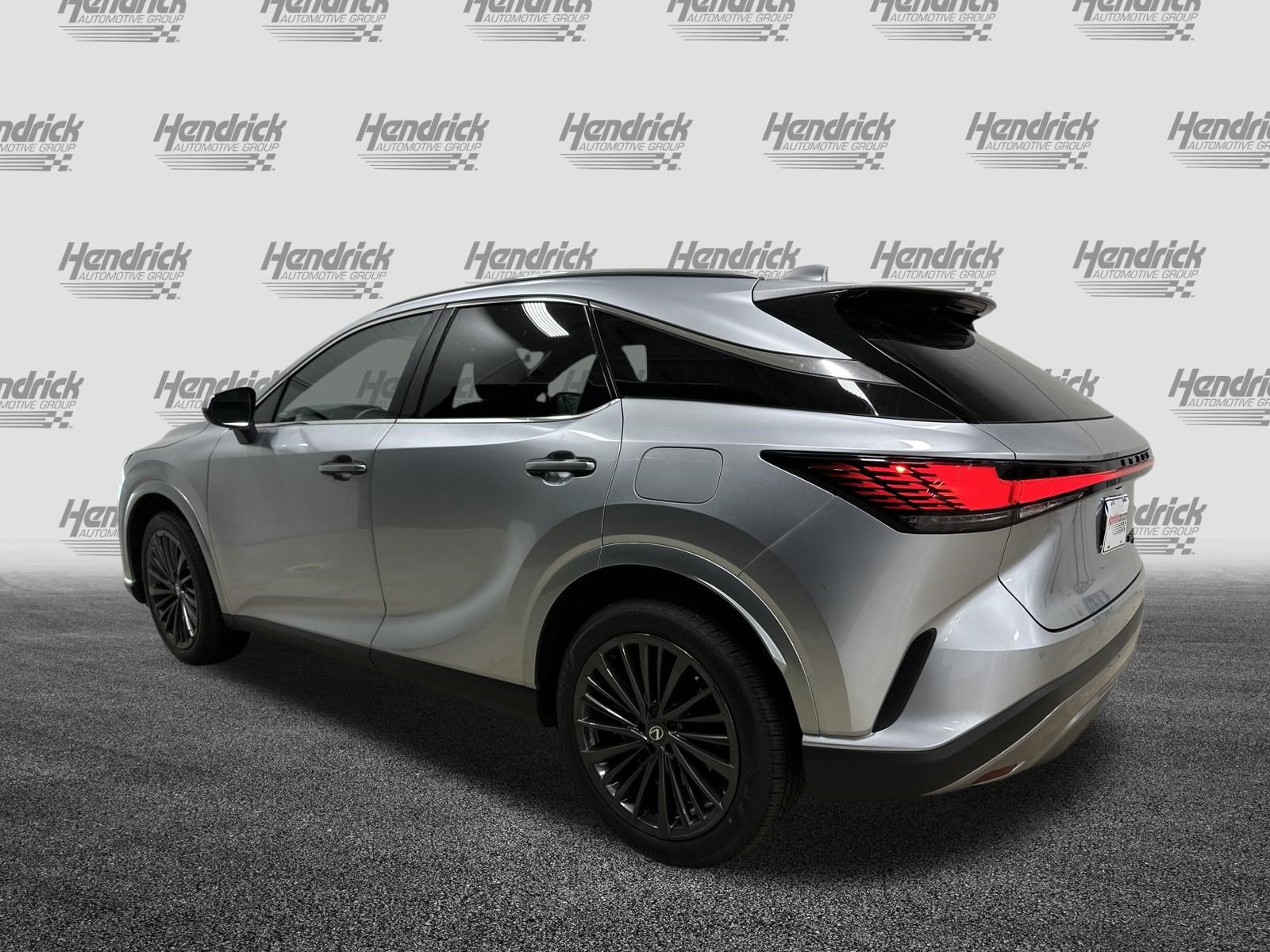 Certified 2026 Lexus RX 350h w/ Accessory Package (Z1) AWD/4WD image 8