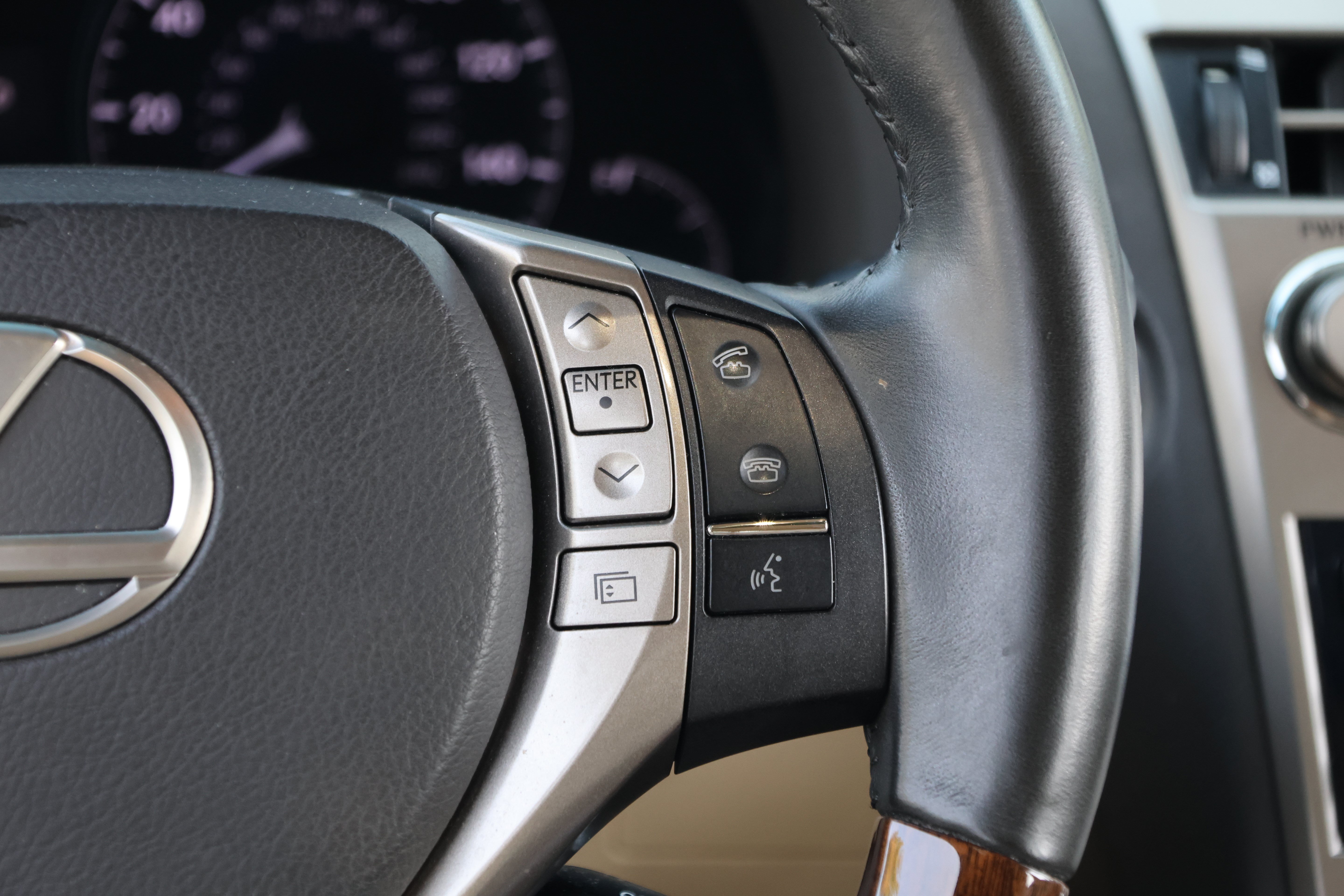 Used 2013 Lexus RX 350 AWD w/ Premium Pkg image 22