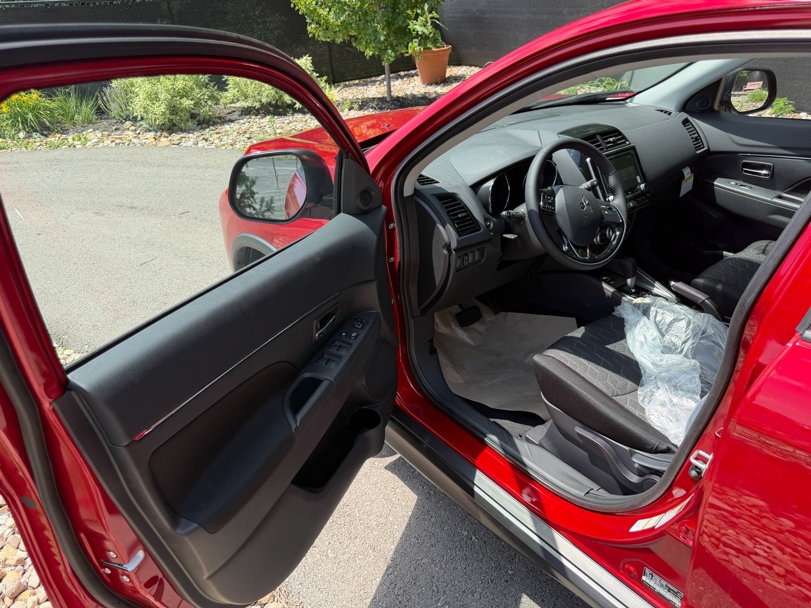 New 2026 Mitsubishi Outlander Sport LE AWD/4WD image 19