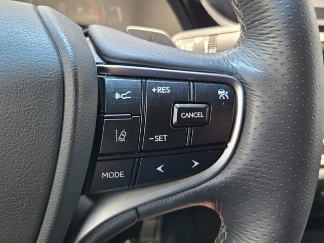 Used 2024 Lexus ES 300h F Sport FWD image 23