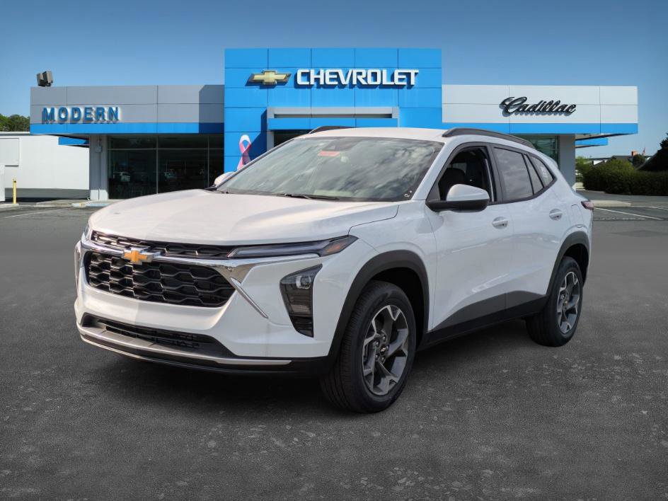 New 2025 Chevrolet Trax LT w/ Driver Confidence Package