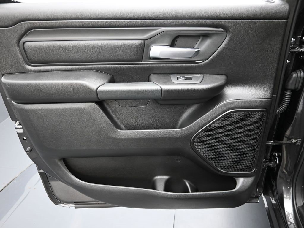 New 2026 RAM 1500 Classic Warlock image 12