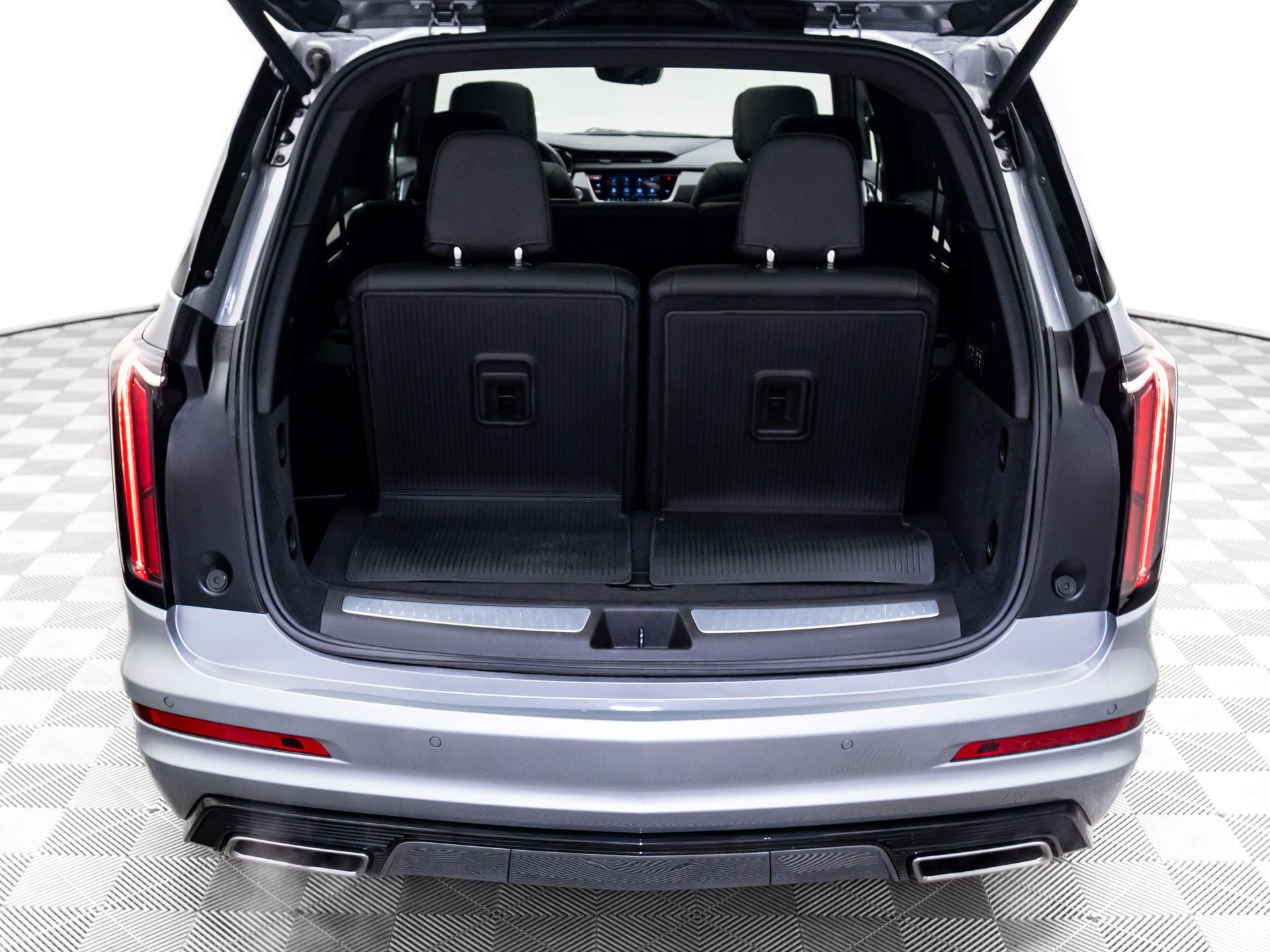 Certified 2024 Cadillac XT6 Sport w/ Technology Package image 34