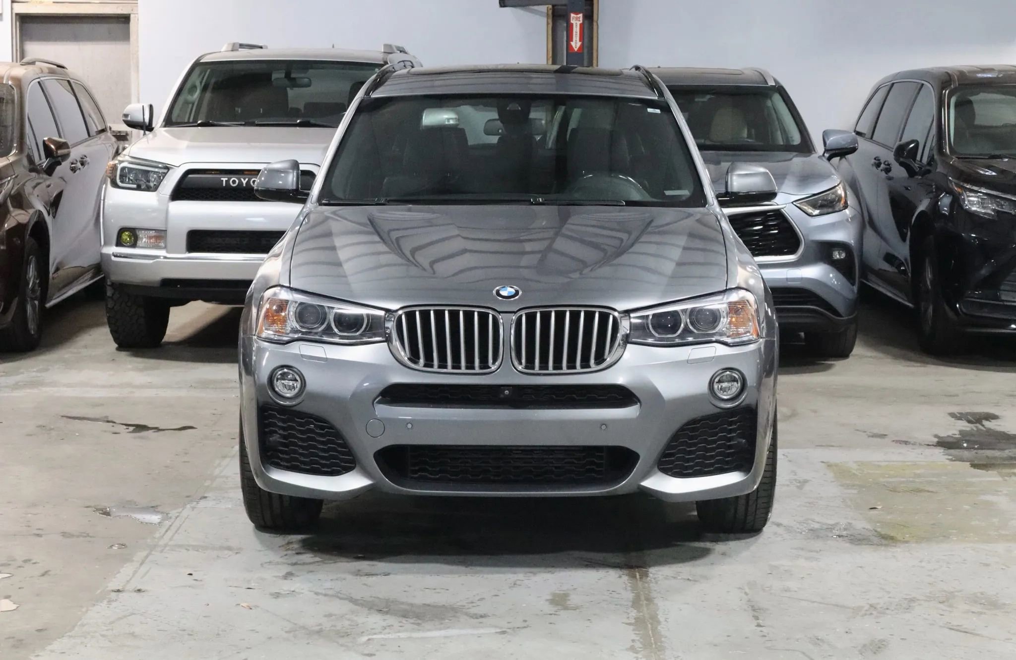 Used 2017 BMW X3 sDrive28i image 2