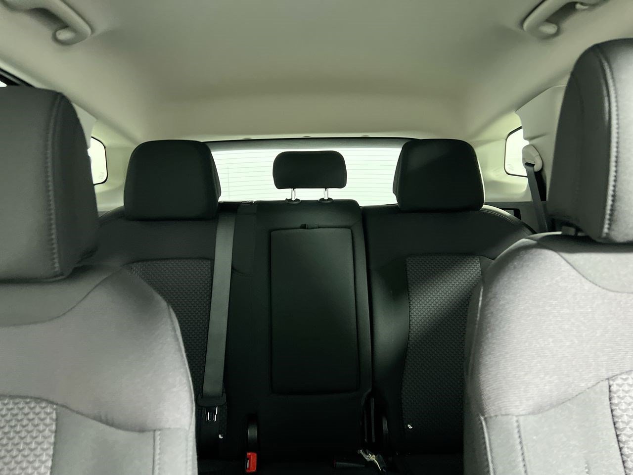 New 2026 Kia Sportage LX FWD image 31