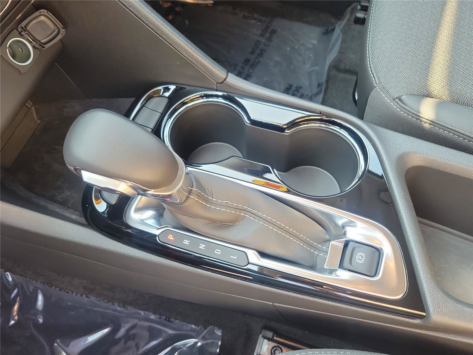 Used 2024 Buick Encore GX Preferred FWD image 29