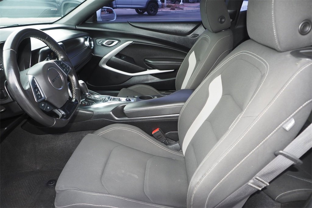 Used 2020 Chevrolet Camaro LS image 13