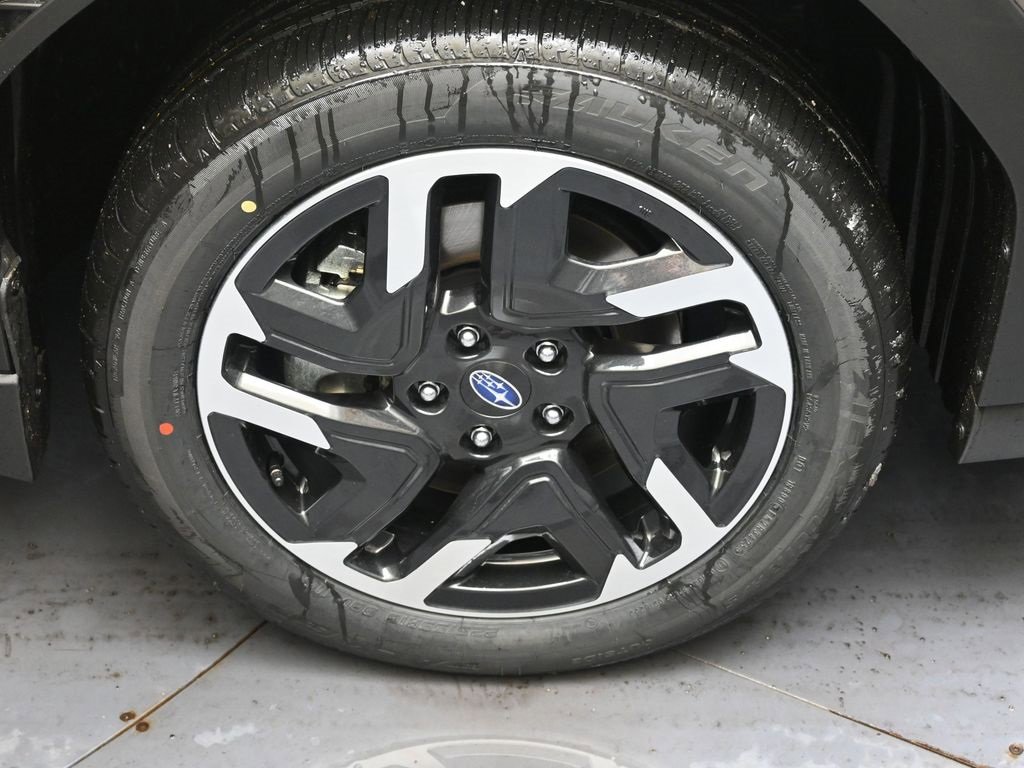 New 2025 Subaru Forester Limited image 10