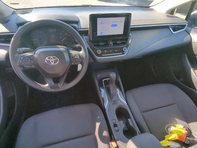 Used 2025 Toyota Corolla LE FWD image 14