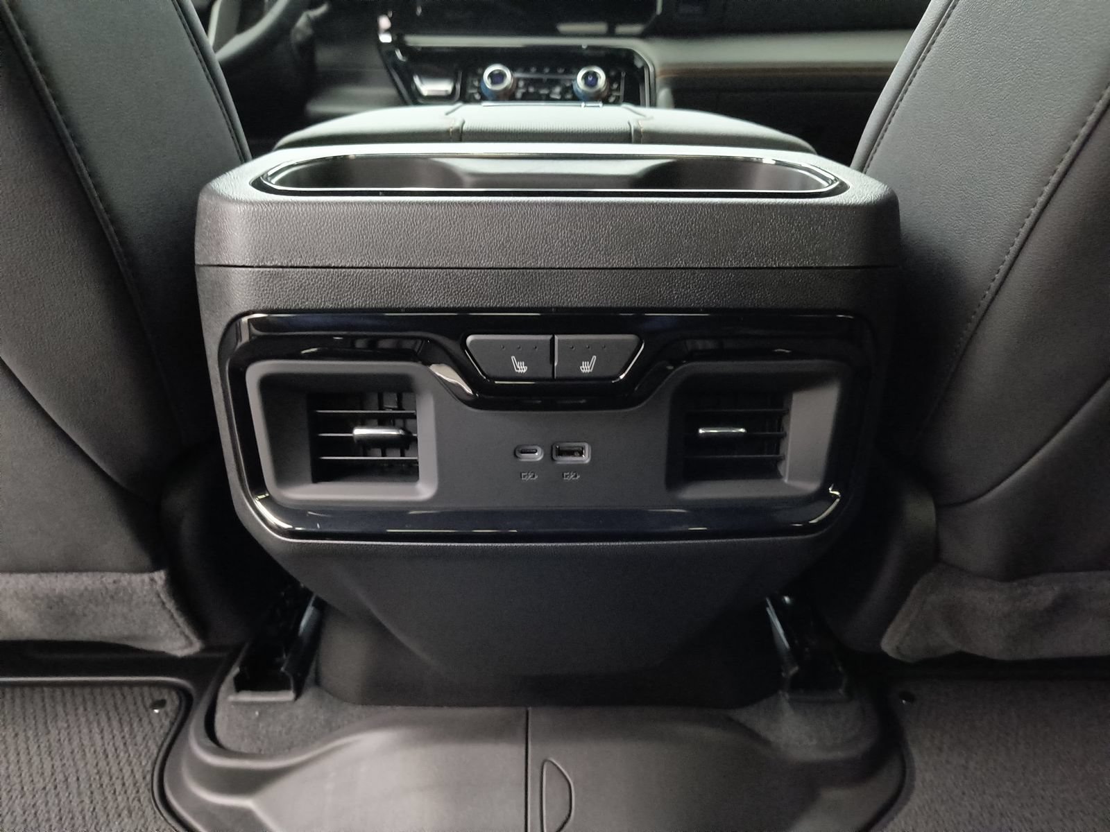 New 2026 GMC Sierra 2500 AT4 w/ AT4 Premium Plus Package AWD/4WD image 23