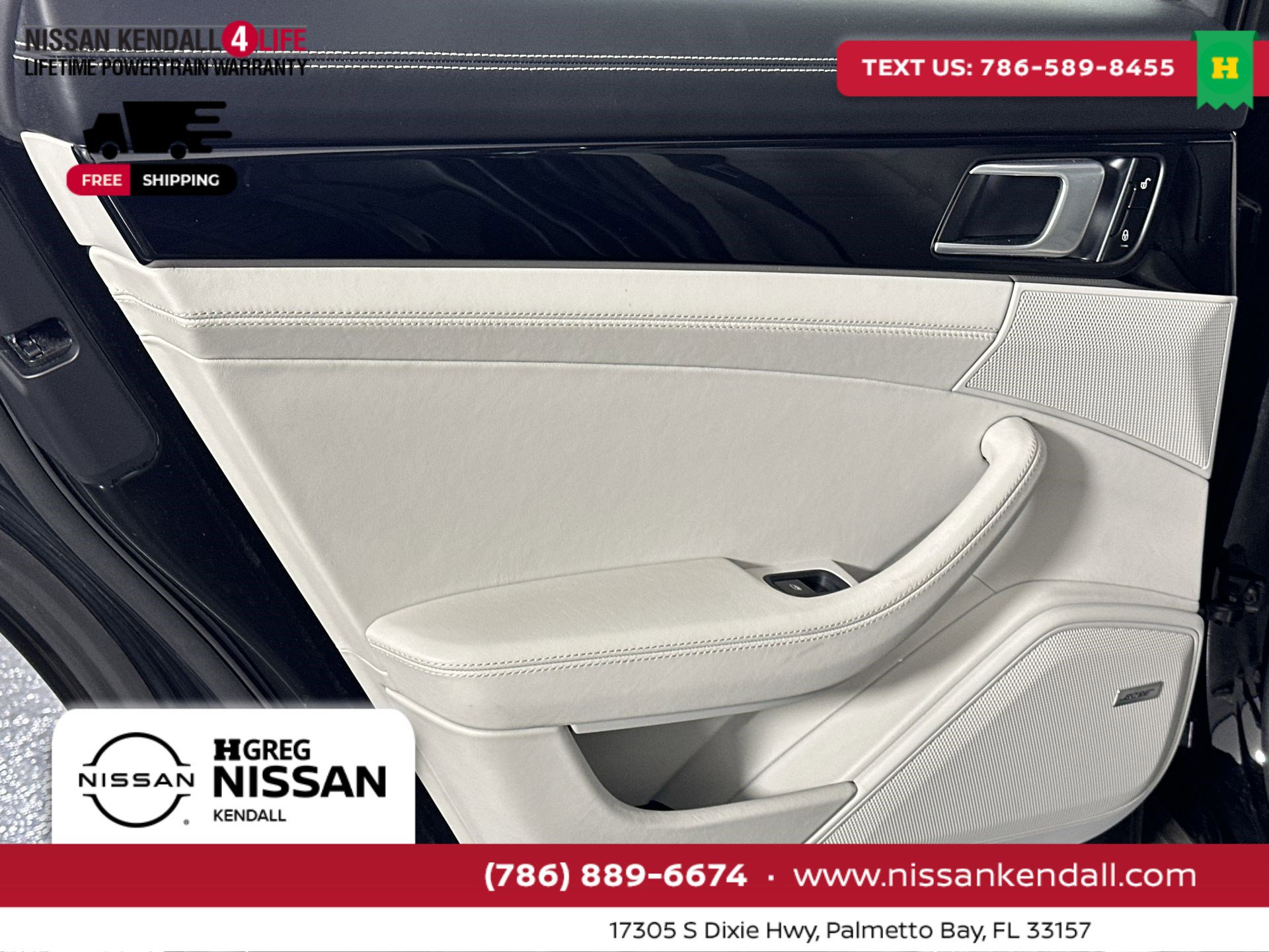 Used 2018 Porsche Panamera 4 image 34