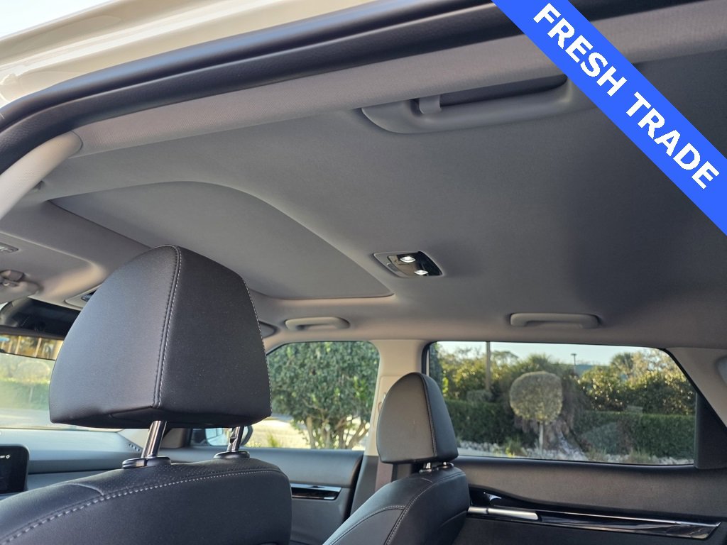 Used 2025 Kia Seltos EX w/ EX Sunroof Package image 25