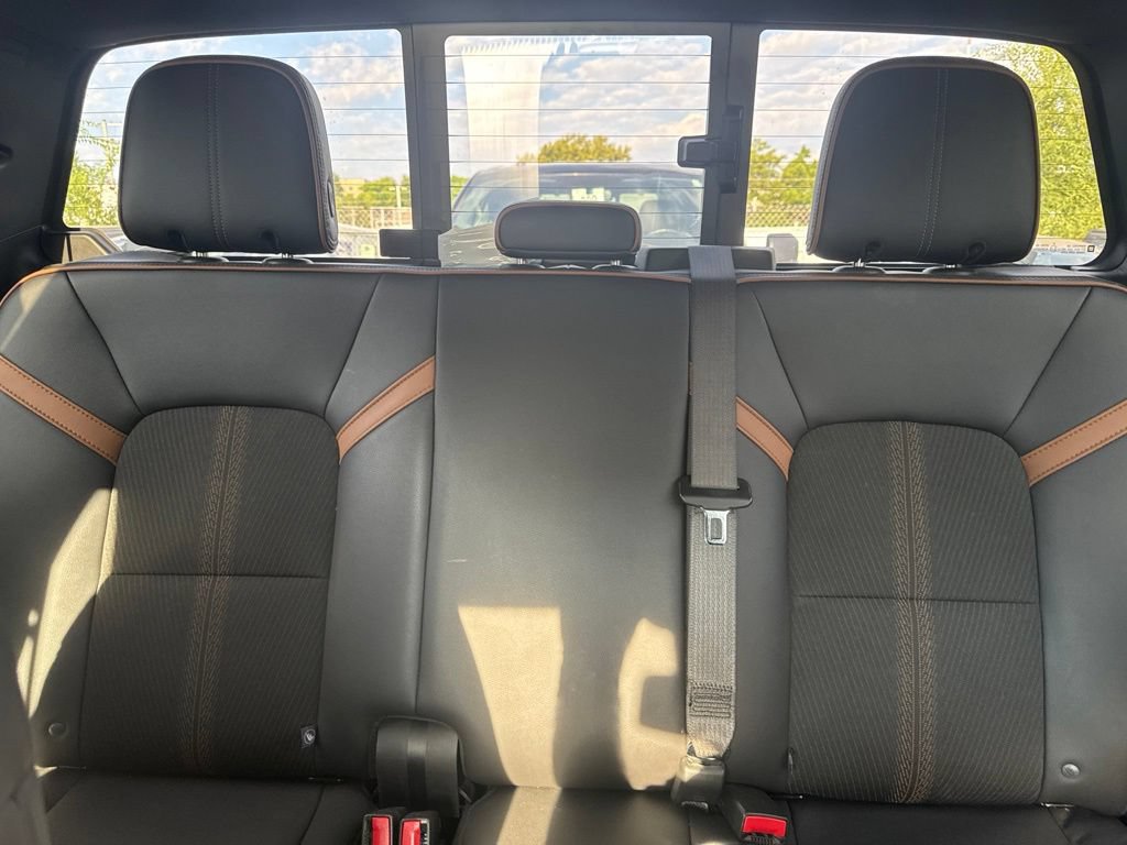 Certified 2024 GMC Canyon AT4 AWD/4WD image 18