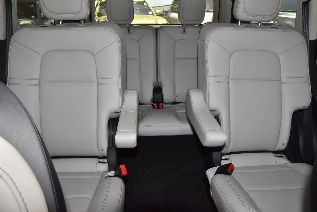 New 2026 Lincoln Aviator 2WD image 21