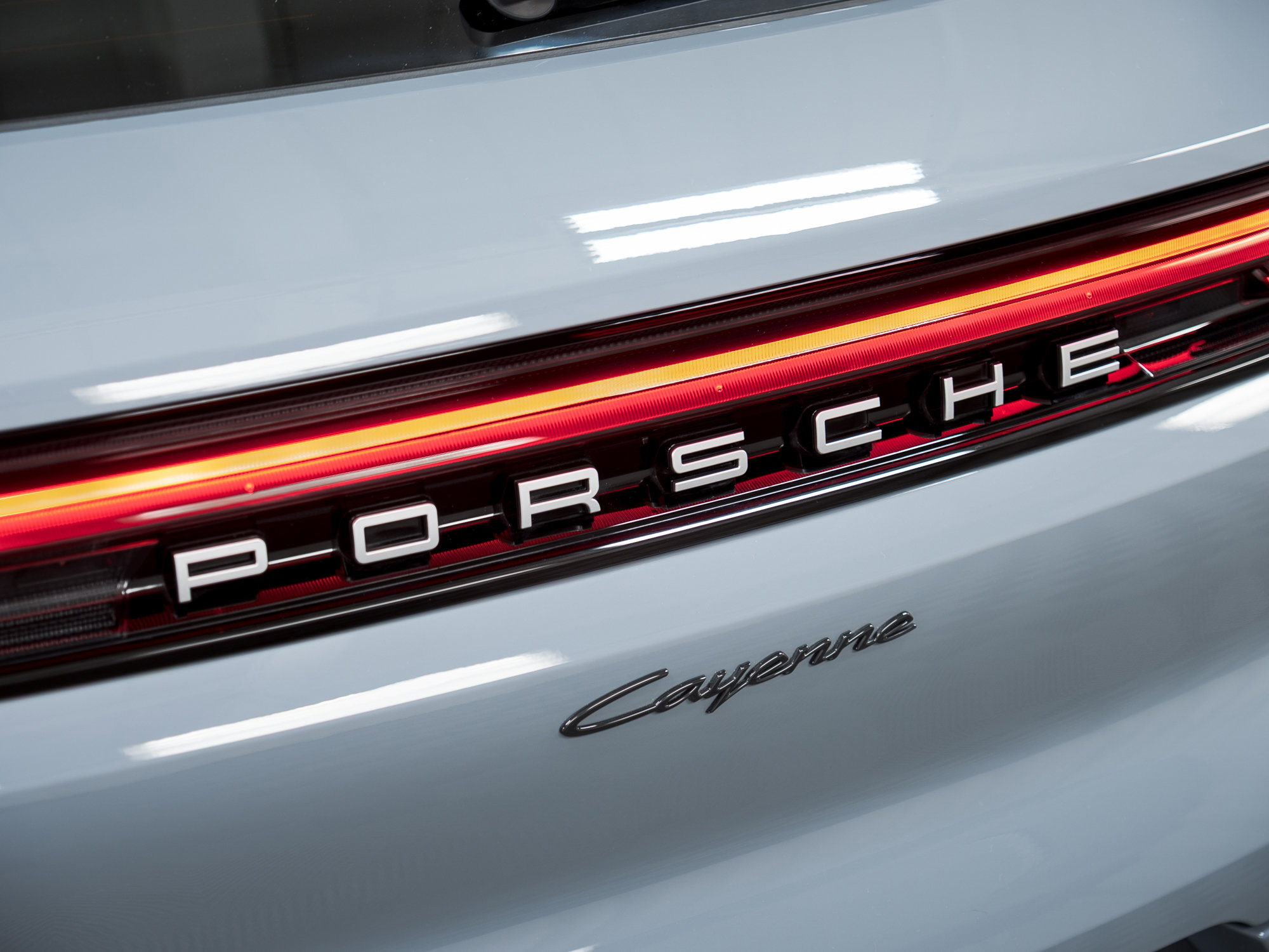 Certified 2025 Porsche Cayenne image 33