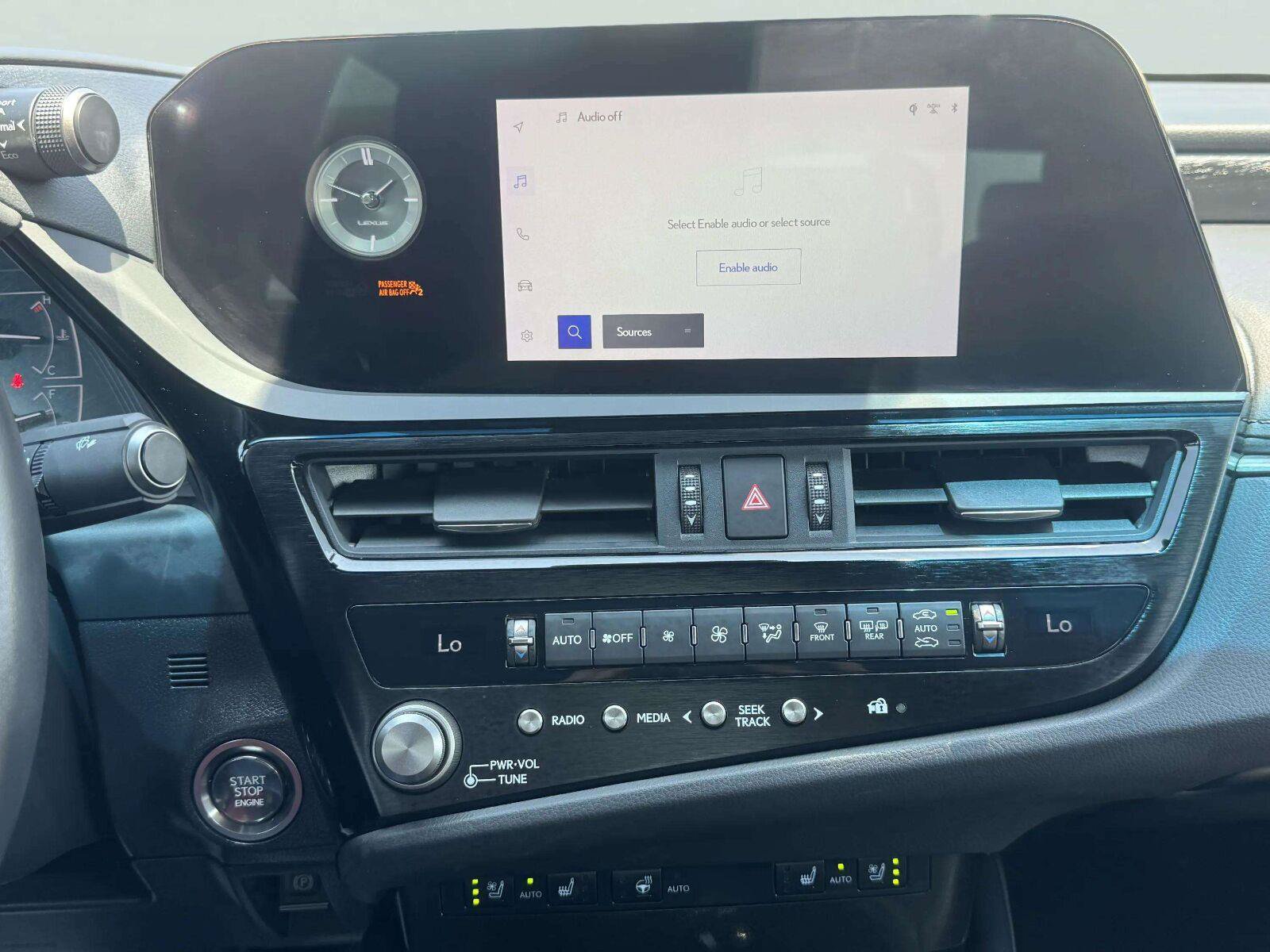 Used 2024 Lexus ES 350 w/ Premium Package FWD image 32