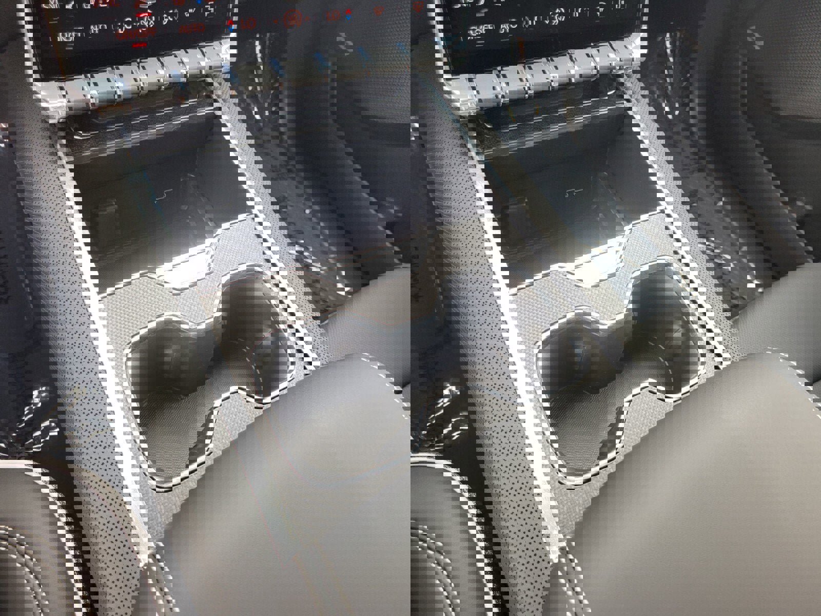 New 2026 GMC Sierra EV Elevation w/ Premium Package image 26