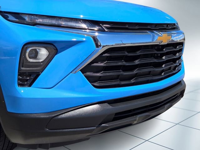 Used 2024 Chevrolet TrailBlazer LS w/ LS Convenience Package image 2