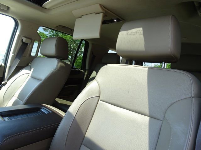 Used 2017 Chevrolet Tahoe Premier AWD/4WD image 12