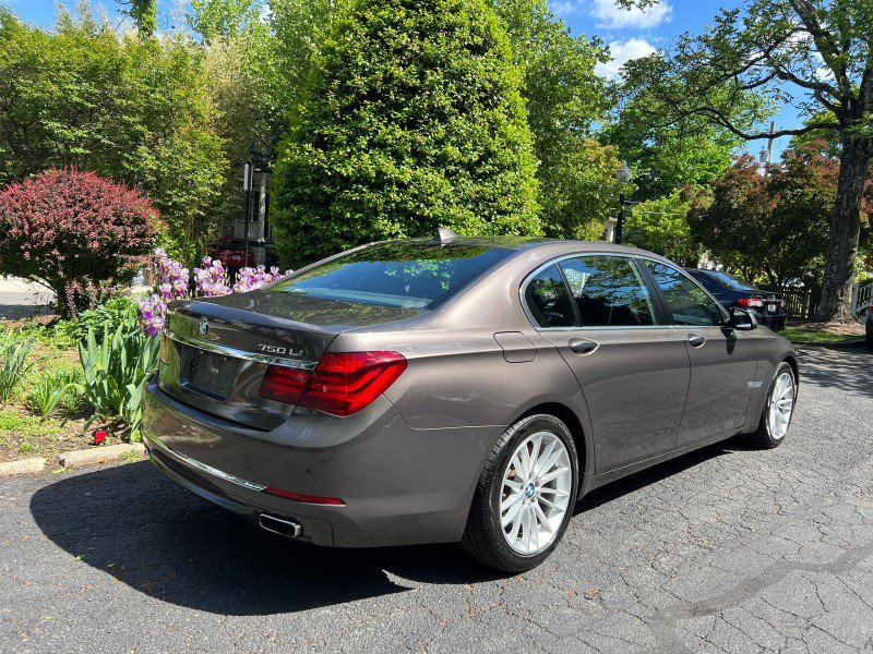 Used 2015 BMW 750Li xDrive AWD/4WD image 5
