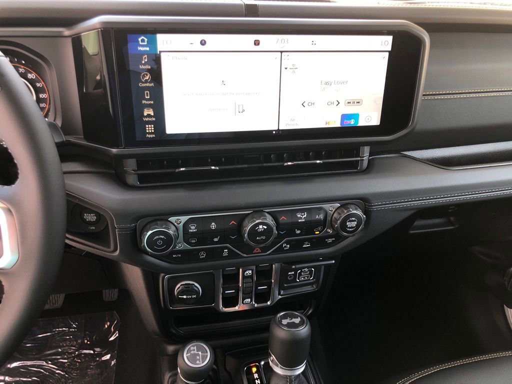 New 2025 Jeep Wrangler Sahara w/ Safety Group image 21