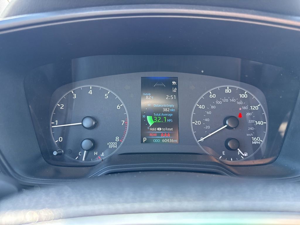 Used 2024 Toyota Corolla SE Nightshade image 15