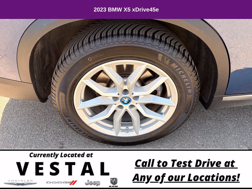 Used 2023 BMW X5 xDrive45e w/ Executive Package AWD/4WD image 9