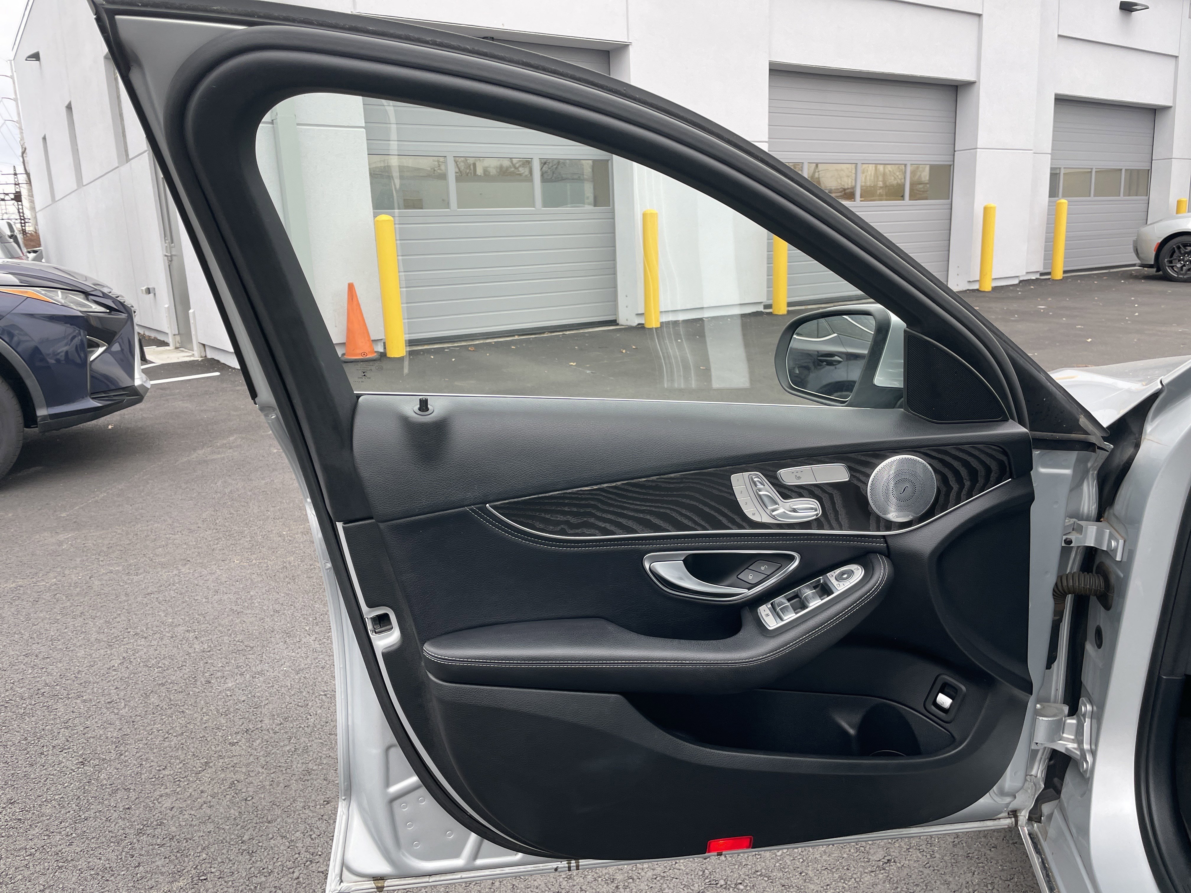 Used 2016 Mercedes-Benz C 300 C 300 image 32