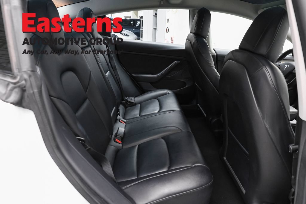 Used 2022 Tesla Model 3 Long Range AWD/4WD image 17