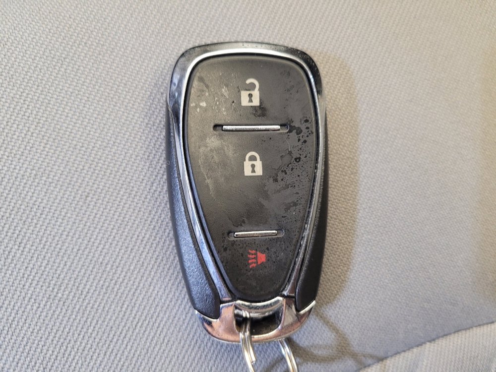 Used 2021 Chevrolet Equinox LS w/ LS Convenience Package image 32