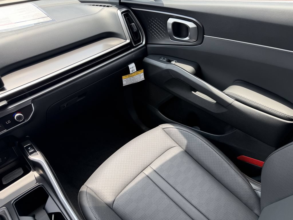 New 2026 Kia Sorento S FWD image 14