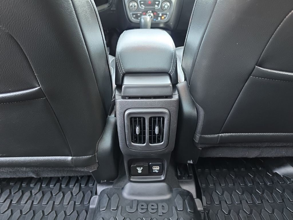 Used 2020 Jeep Compass High Altitude image 27