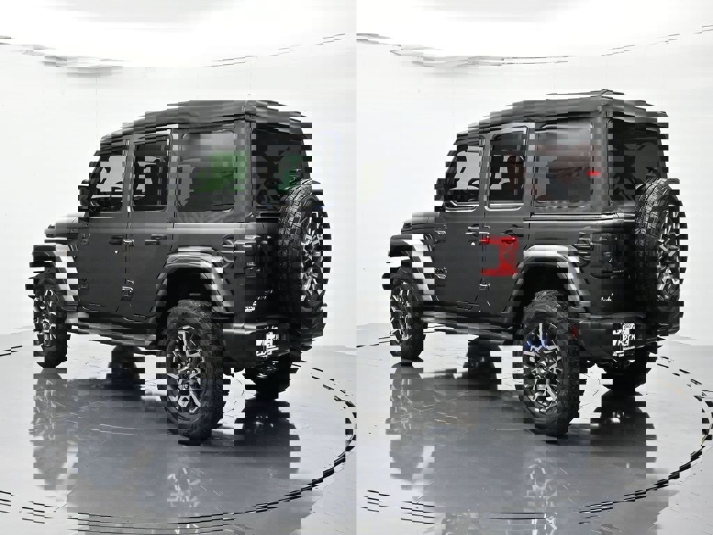 New 2025 Jeep Wrangler Unlimited Sahara w/ Technology Group image 7