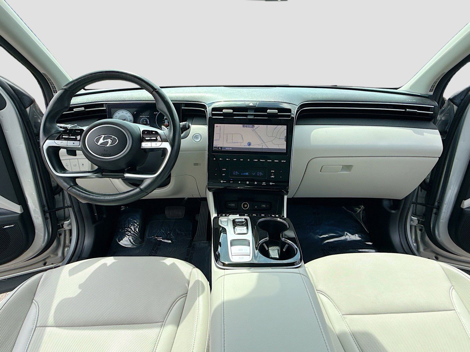 Used 2022 Hyundai Tucson Limited image 3