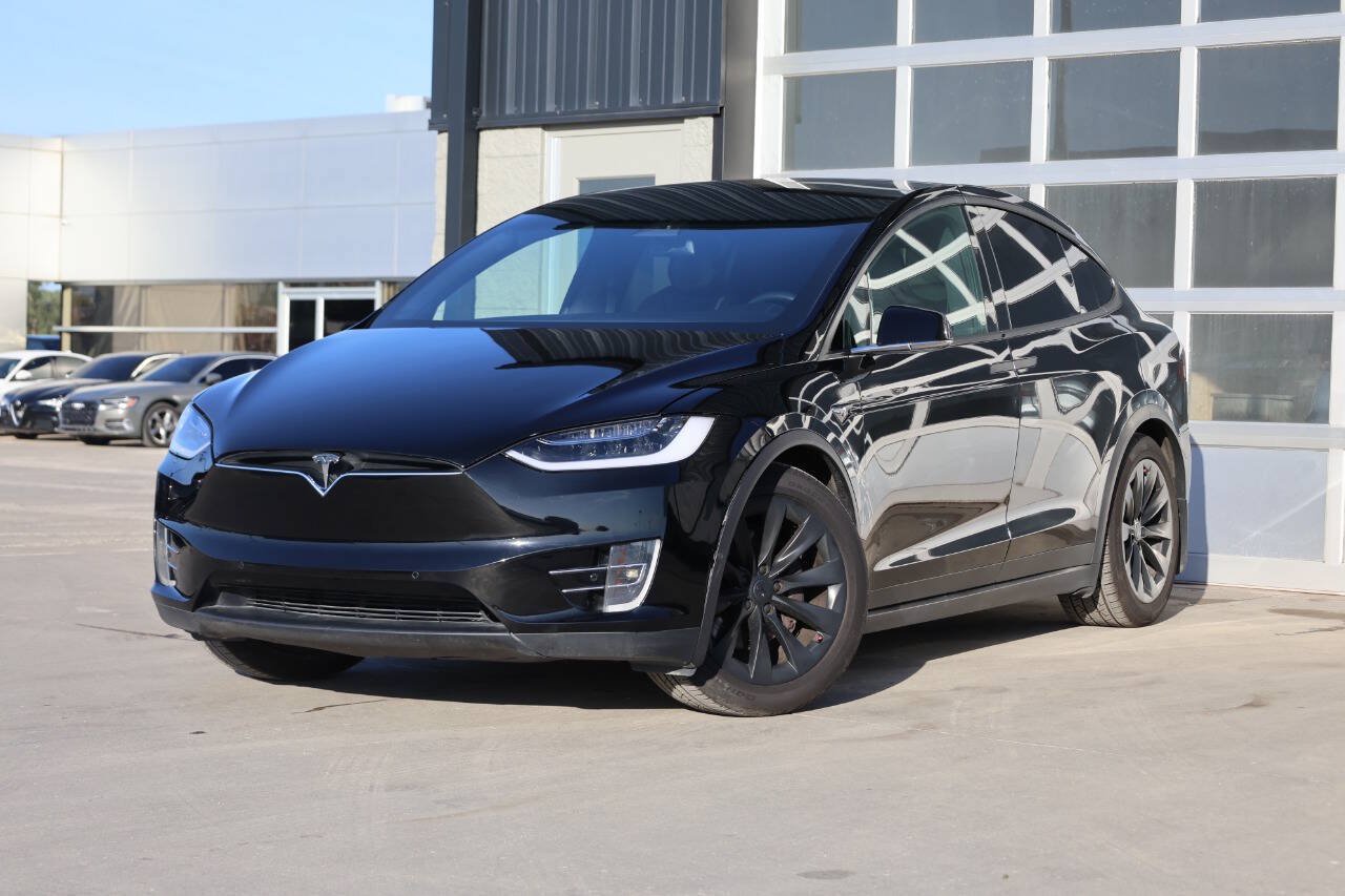 Used 2018 Tesla Model X 75D AWD/4WD image 3