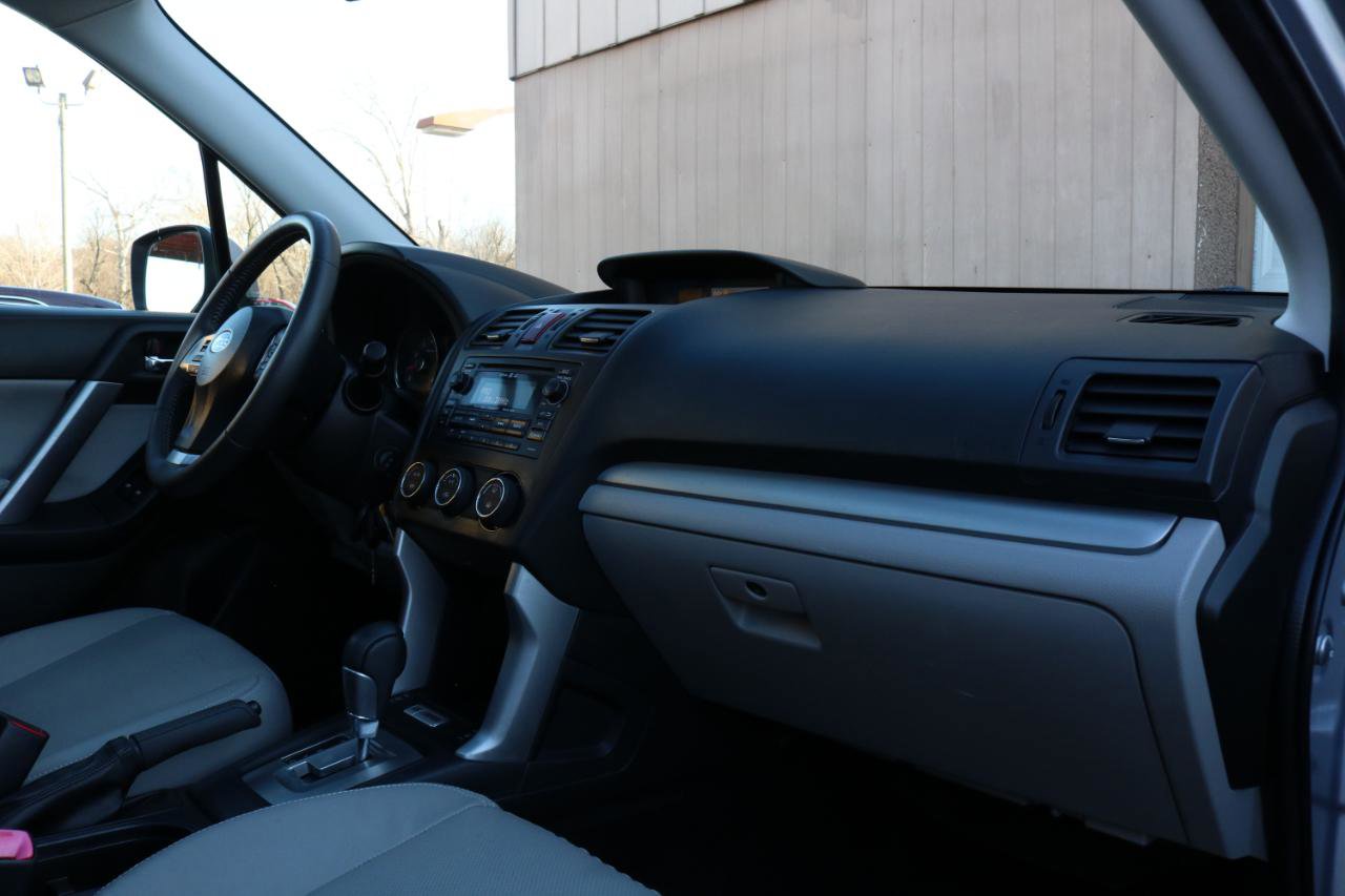Used 2015 Subaru Forester 2.5i Limited image 43