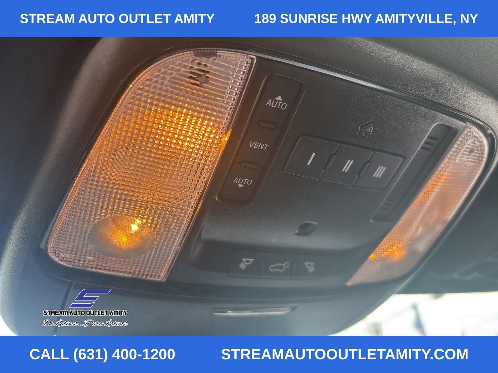 Used 2021 Dodge Durango R/T image 35