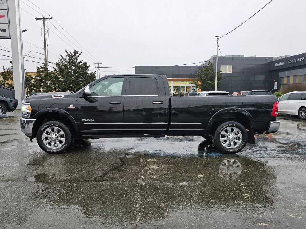 Used 2022 RAM 3500 Limited image 5