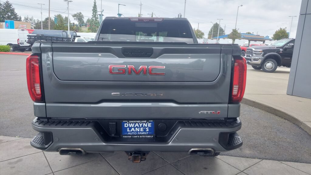 Used 2022 GMC Sierra 1500 AT4 w/ AT4 Premium Package AWD/4WD image 4