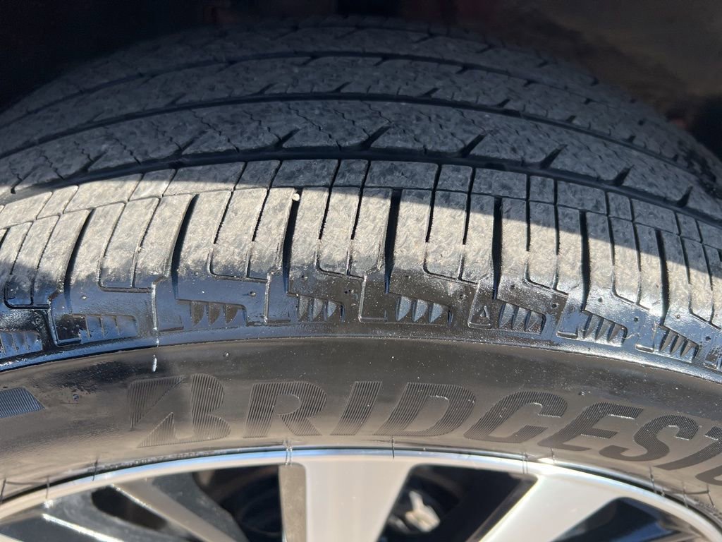 Certified 2024 Nissan Pathfinder Platinum AWD/4WD image 41