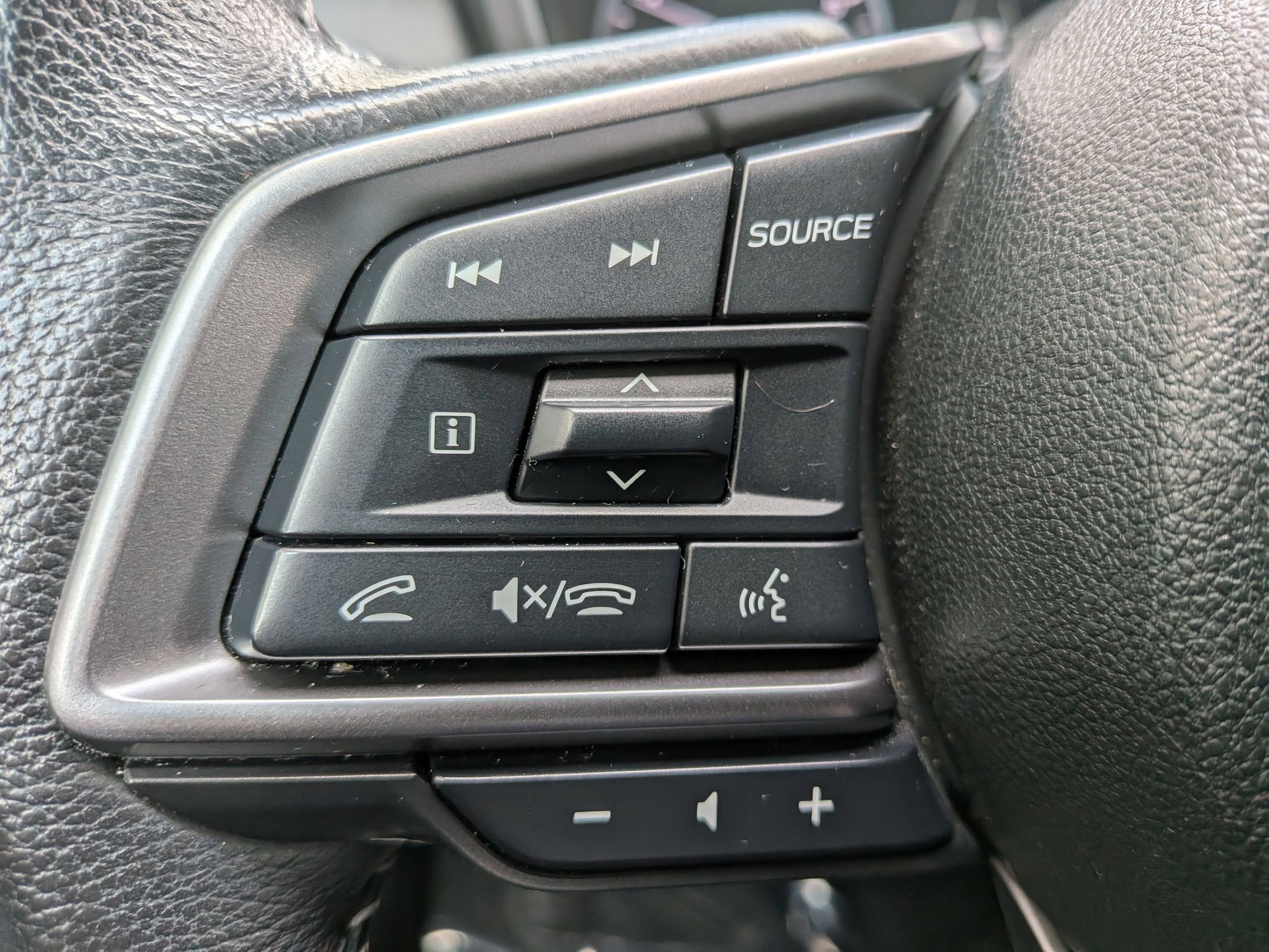 Used 2023 Subaru Outback Limited XT image 14