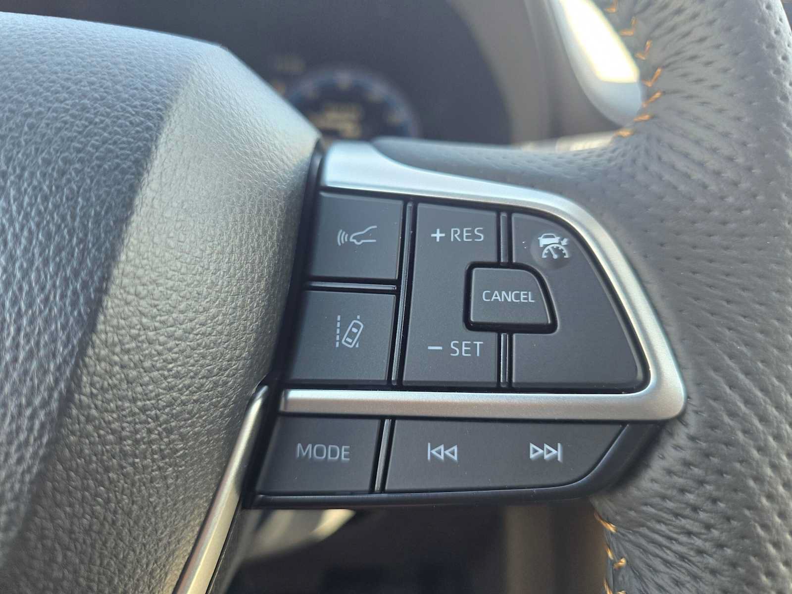 New 2026 Toyota Sienna XLE Woodland Edition AWD/4WD image 31