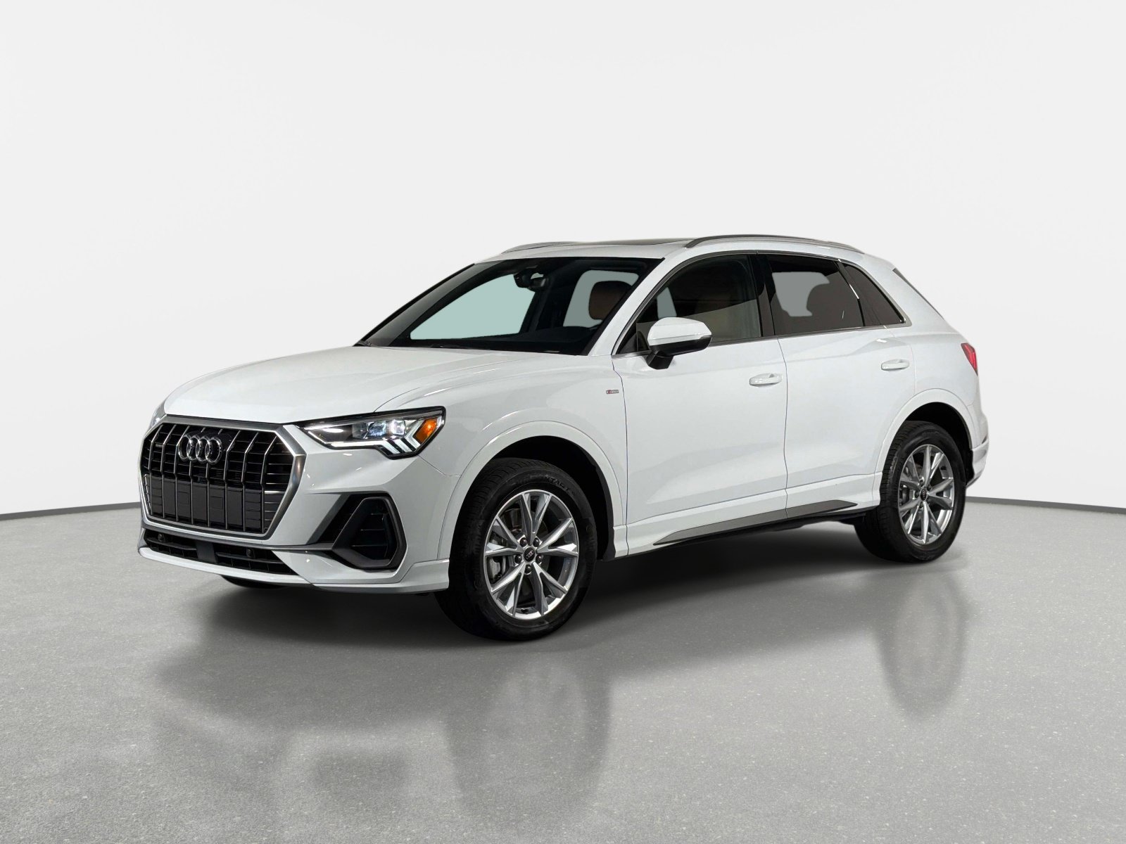 Used 2025 Audi Q3 2.0T Premium AWD/4WD image 7
